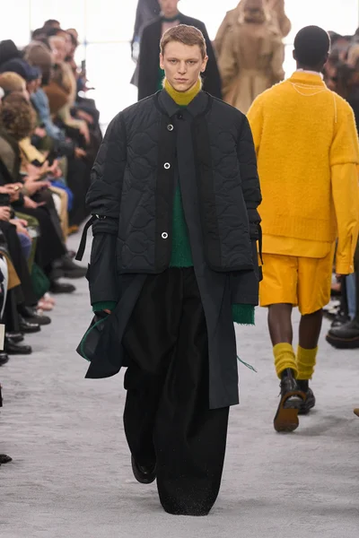 Look 42